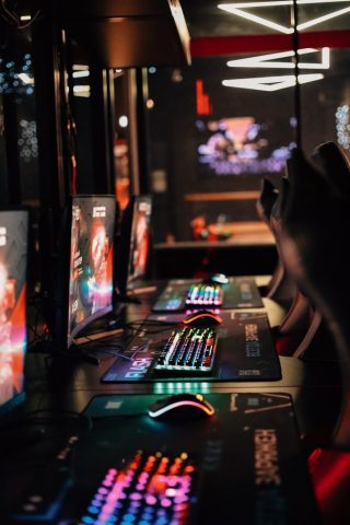 Система лояльности компьютерного клуба RedX накопительные скидки